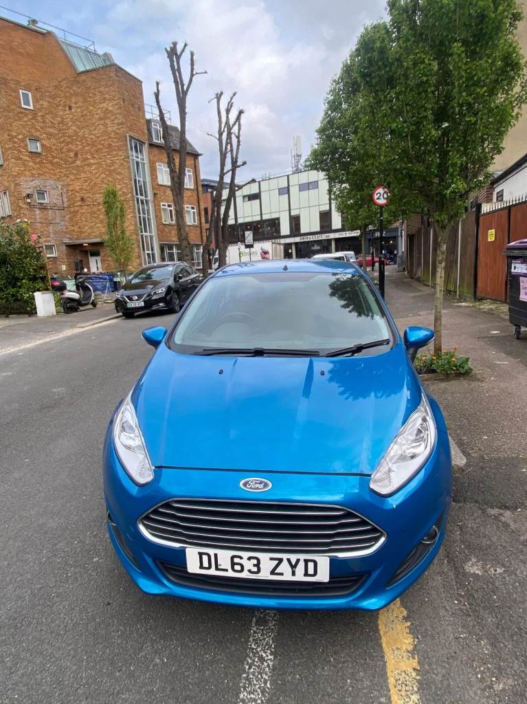 Ford, FIESTA, Hatchback, 2014, Manual, 998 (cc), 5 doors