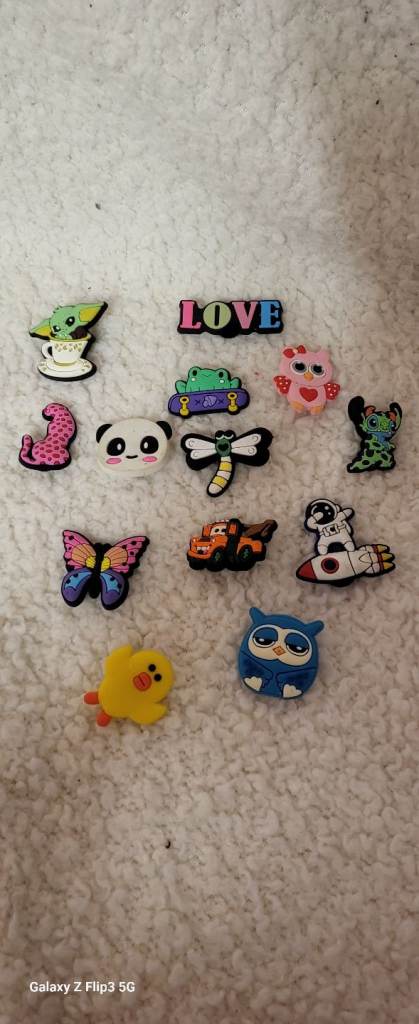 Random Croc Charms Bundle