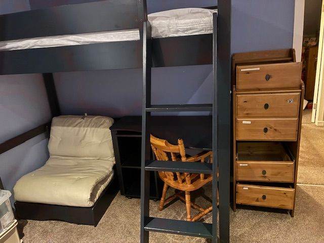 child/teen bedroom furniture and desk etc