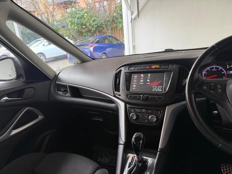 2017 Vauxhall Zafira 1.4T SRi Nav 5dr Auto MPV PETROL Automatic