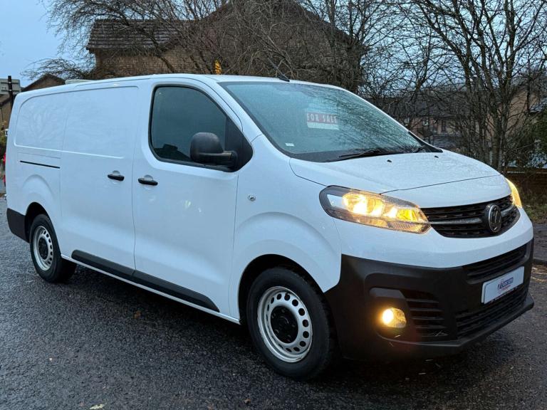 2022 Vauxhall Vivaro 2900 1.5d 100PS Dynamic H1 Van PANEL VAN DIESEL Manual