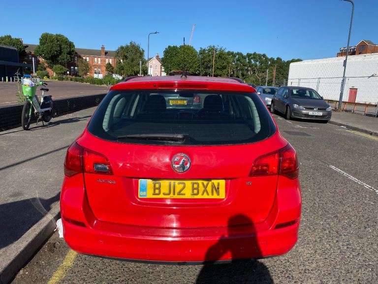 Vauxhall, ASTRA, Estate, 2012, Other, 1598 (cc), 5 doors