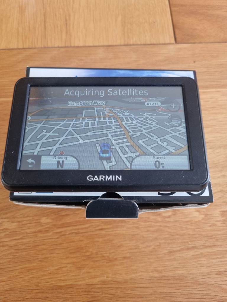Garmin GPS Sat Nav – Good Condition