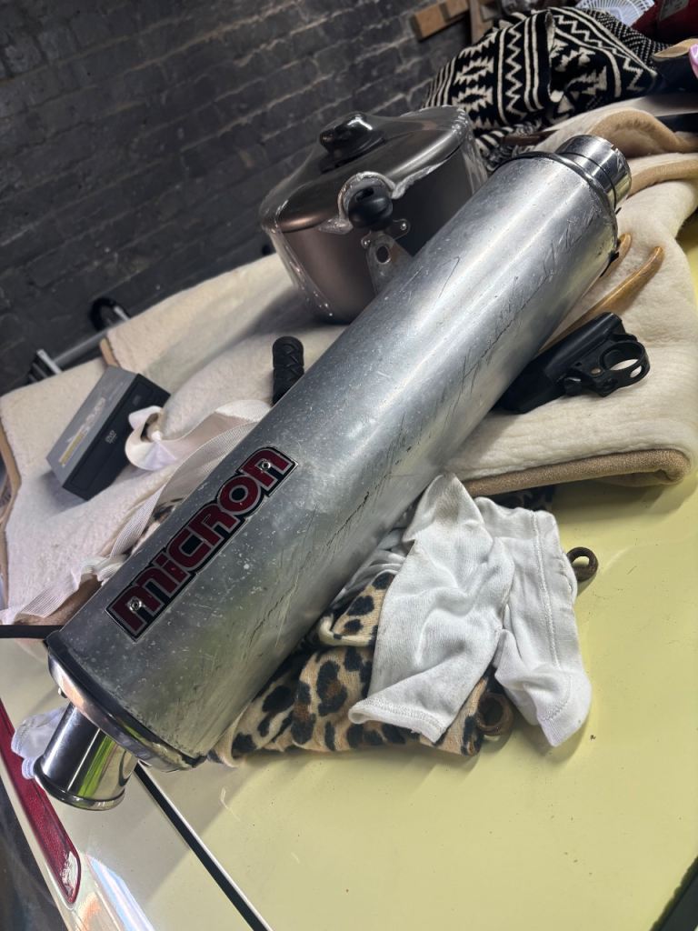 Micron motorbike end can 