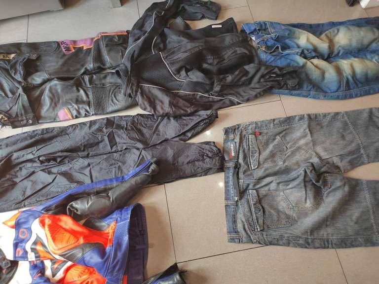 East London Motorcycle Clothing – ALL TYPES – SEE PHOTOS – EAST LONDON - 684