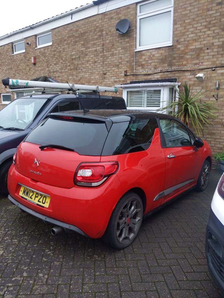 Citroen, DS3, Hatchback, 2012, Manual, 1560 (cc), 3 doors