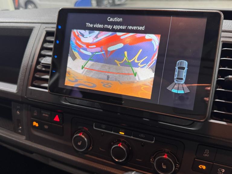 2017 Volkswagen Transporter 2.0 BiTDI BMT 204 Highline Kombi Van 4MOTION Crew Van Diesel Manual