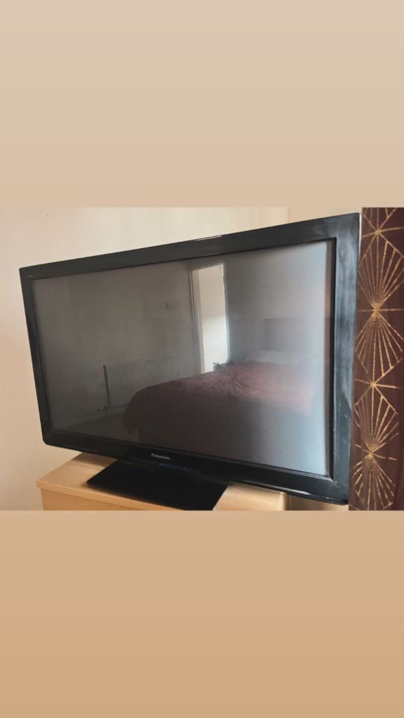 Panasonic Viera Plasma tv 42 inch 