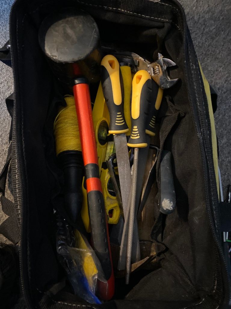 Ground work tools and tool bag 