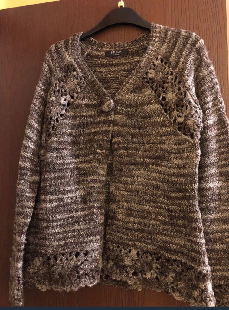 Ladies cardigan 