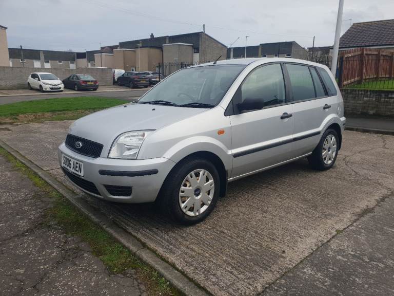 Year MOT ULEZ Ford Fusion 1.4 Petrol 5 door