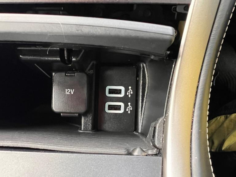 2019 Ford S-Max 2.0 EcoBlue 240 5dr Auto MPV Diesel Automatic