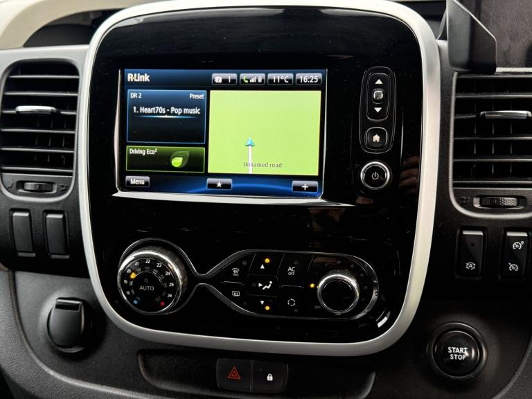 RENAULT TRAFIC 1.6 LL29 ENERGY dCi 140 Sport 2015