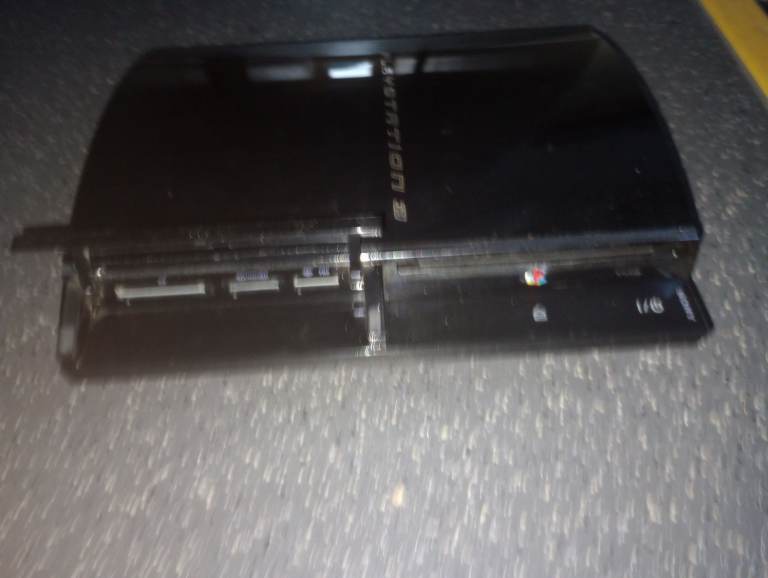 First edition Fat PS3 with SACD and memory card slots 