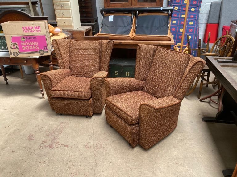 A MID-CENTURY 3 PIECE SUITE ABSOLUTELY MINT CONDITION / AS NEW ,SAT ON A HANDFULL OF TIMES DELIVERY