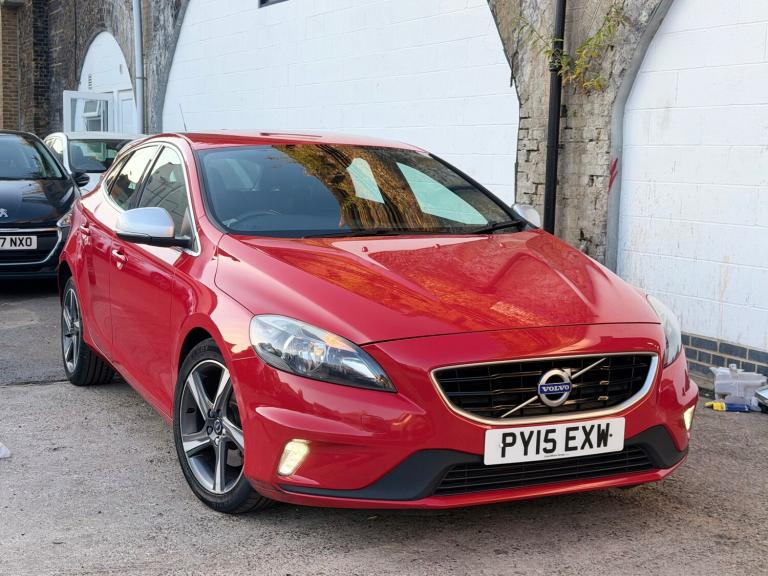 2015 Volvo V40 D2 [120] R DESIGN 5dr HATCHBACK Diesel Manual