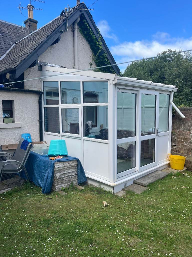 White UPVC Conservatory – Good Condition, Ready to Dismantle