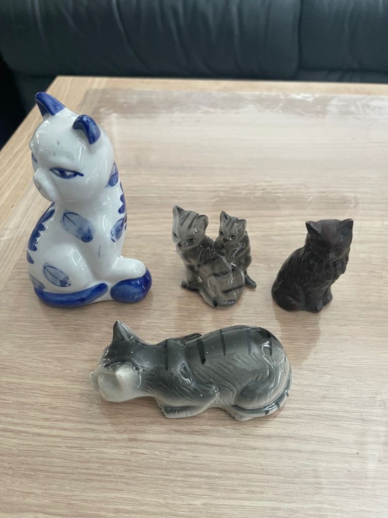 Five Cat Ornaments Stylized Cat Figurines including twin with Kitten