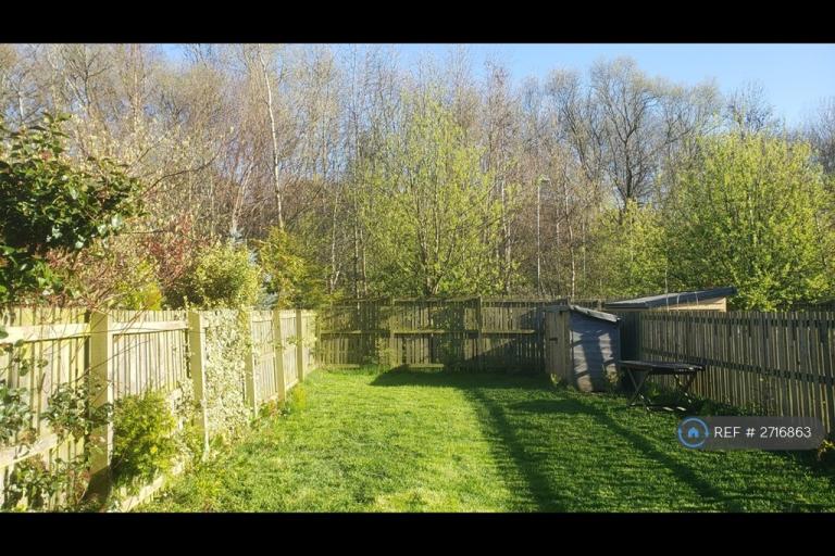 3 bedroom house in Tynemouth Pass, Gateshead, NE8 (3 bed) (#2716863)