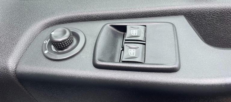 2018 Vauxhall Vivaro 1.6 CDTi 2900 Sportive L1 H1 Euro 6 5dr PANEL VAN Diesel Manual