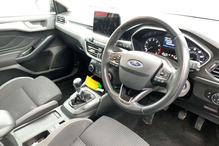 2019 Ford Focus 1.0 EcoBoost 100 Zetec Nav 5dr Hatchback PETROL Manual