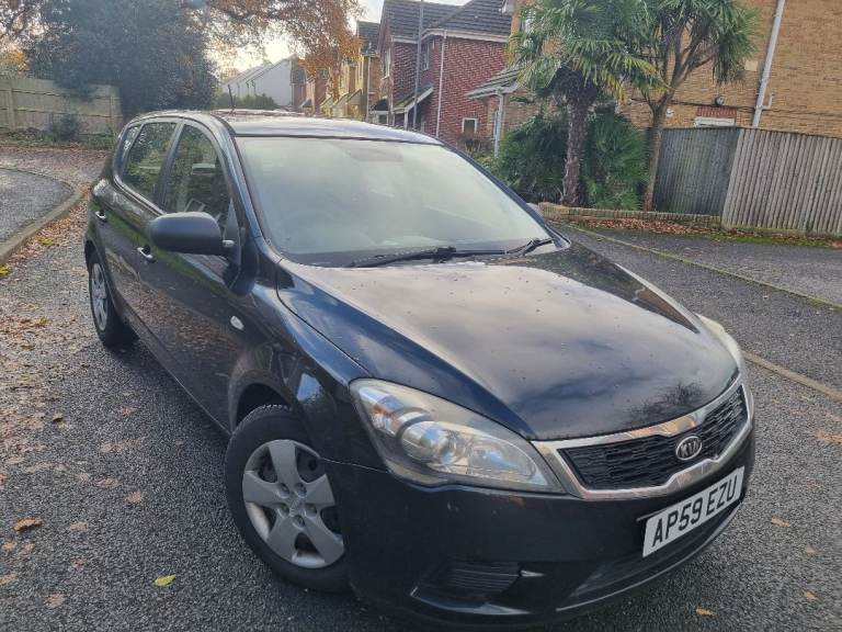 KIA CEED 1.3 PETROL,LOW MILEAGE, LOVELY LITTLE CAR 