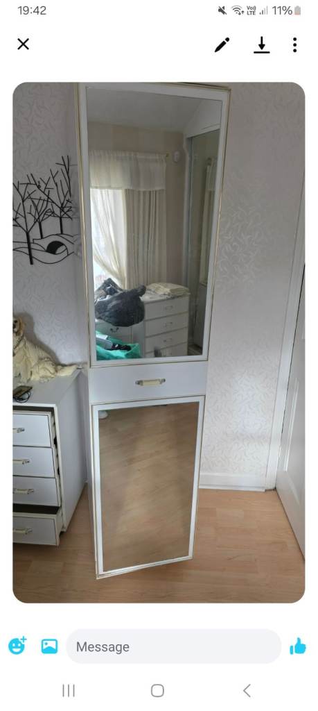 Bed room furniture 