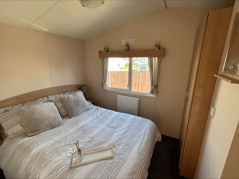 Looking for the perfect coastal retreat? This Delta Resort could be your ideal getaway!