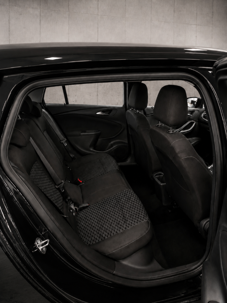Vauxhall, ASTRA, Estate, 2018, Manual, 1598 (cc), 5 doors