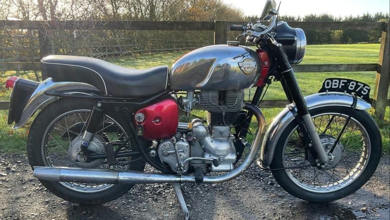 Royal Enfield 500cc Big Head Bullet 1961 – Mechanically Restored – Very original