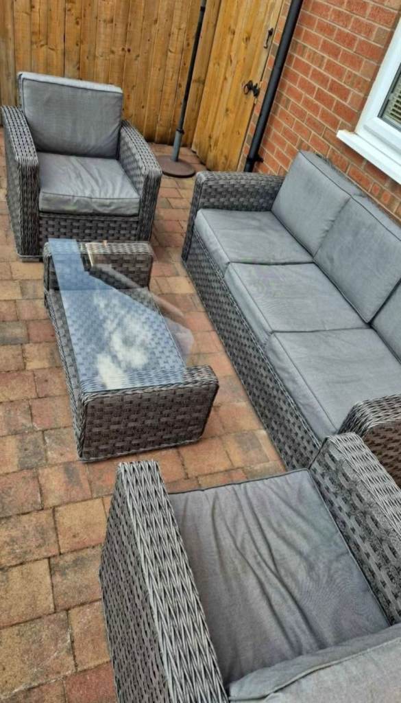 3 seater outdoor sofa set