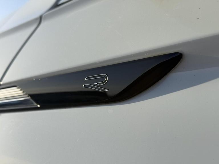 2021 Volkswagen Tiguan 1.5 TSI R-Line SUV 5dr Petrol DSG Euro 6 (s/s) (150 ps) SUV Petrol Automatic