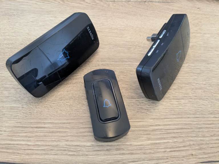 Novete Wireless Doorbell Kit – Black, Good Condition