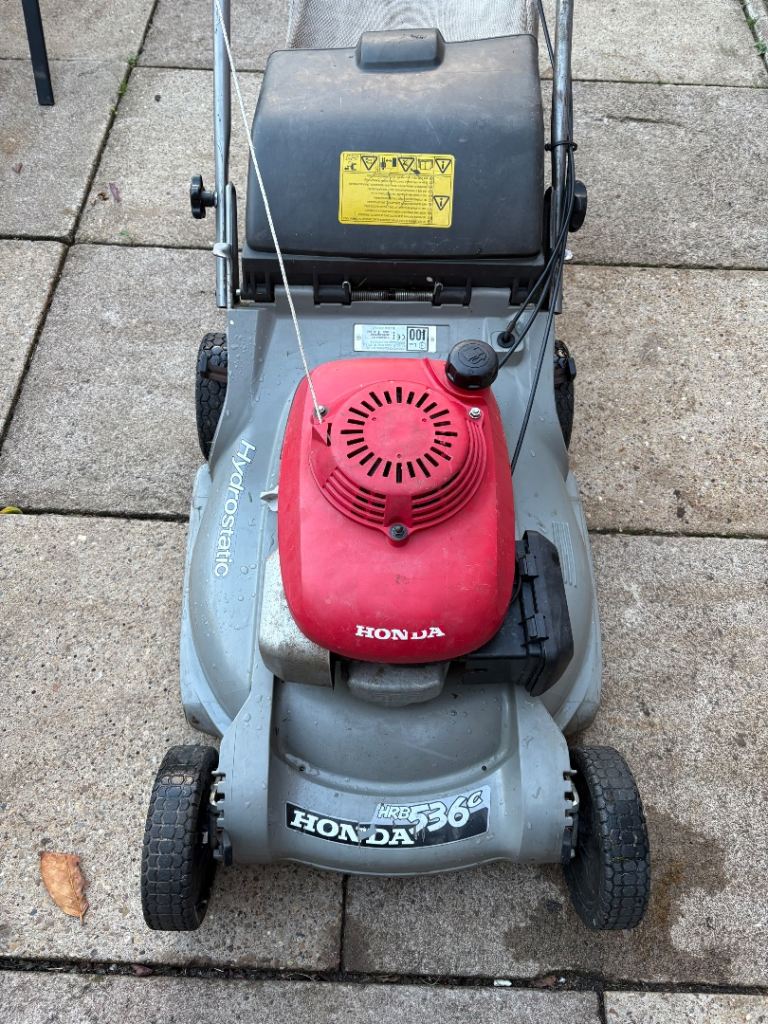 Honda HRB536 Hydrostatic drive mower with blade clutch 22” cut