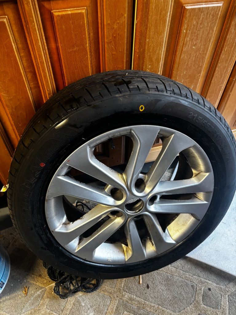 Nissan Juke Alloy & New Tyre