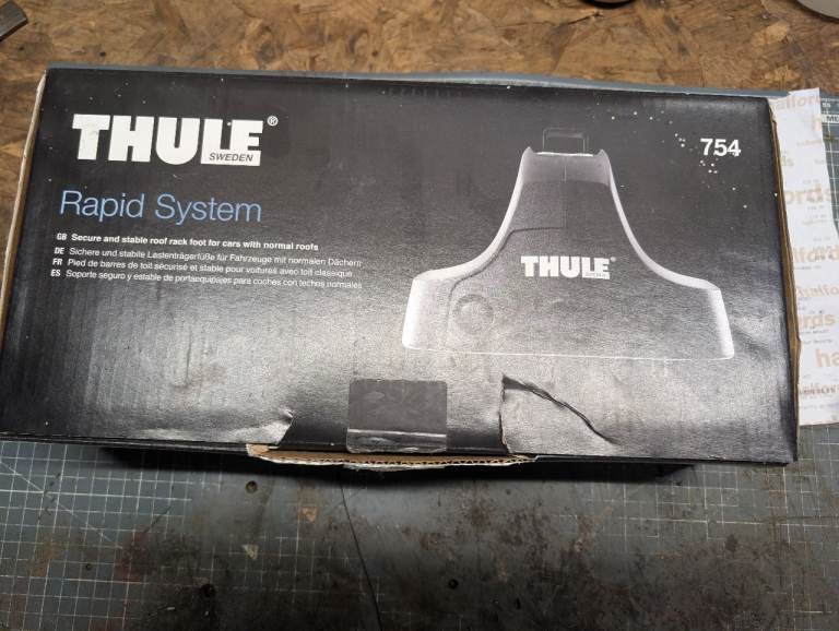 Thule Roof Bar Kit 1589 Volkswagen Polo Mk. IV