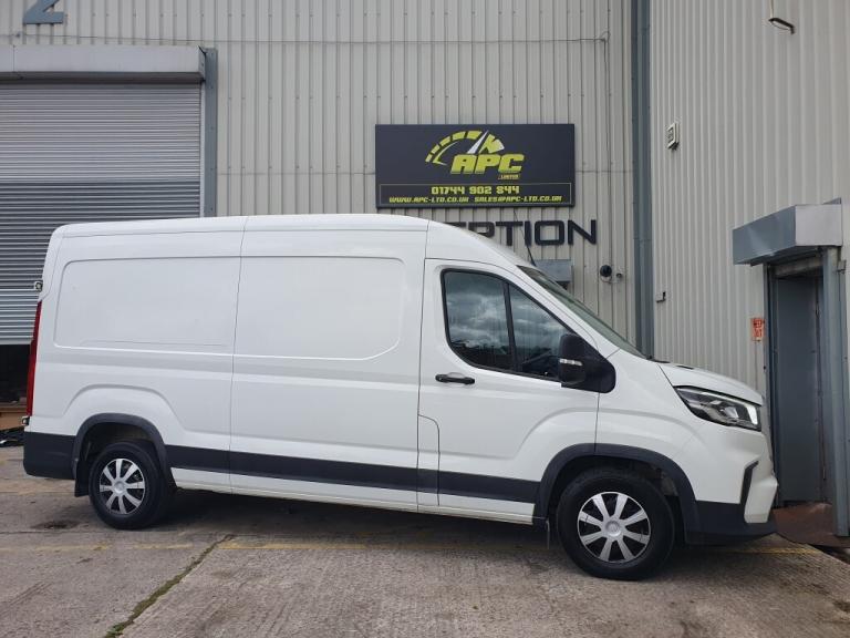 2022 Maxus Deliver 9 2.0 BASE LH P/V Manual Panel Van Diesel Manual