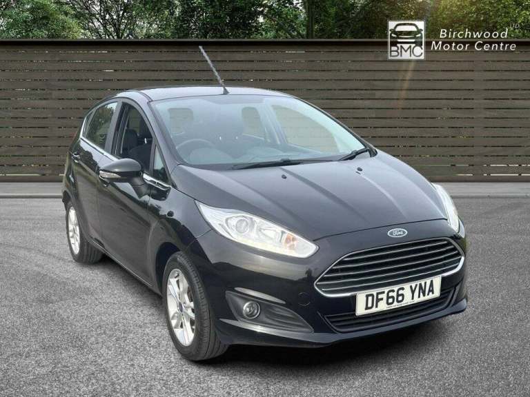 2017 Ford Fiesta 1.6 Zetec Hatchback 5dr Petrol Powershift Euro 6 (105 ps) Hatchback Petrol Autom...