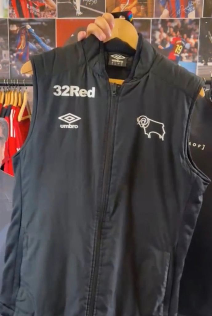 Derby County Umbro Training Gillet Medium