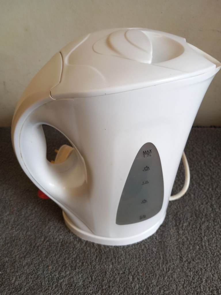 Like new infa power cordless kettle 