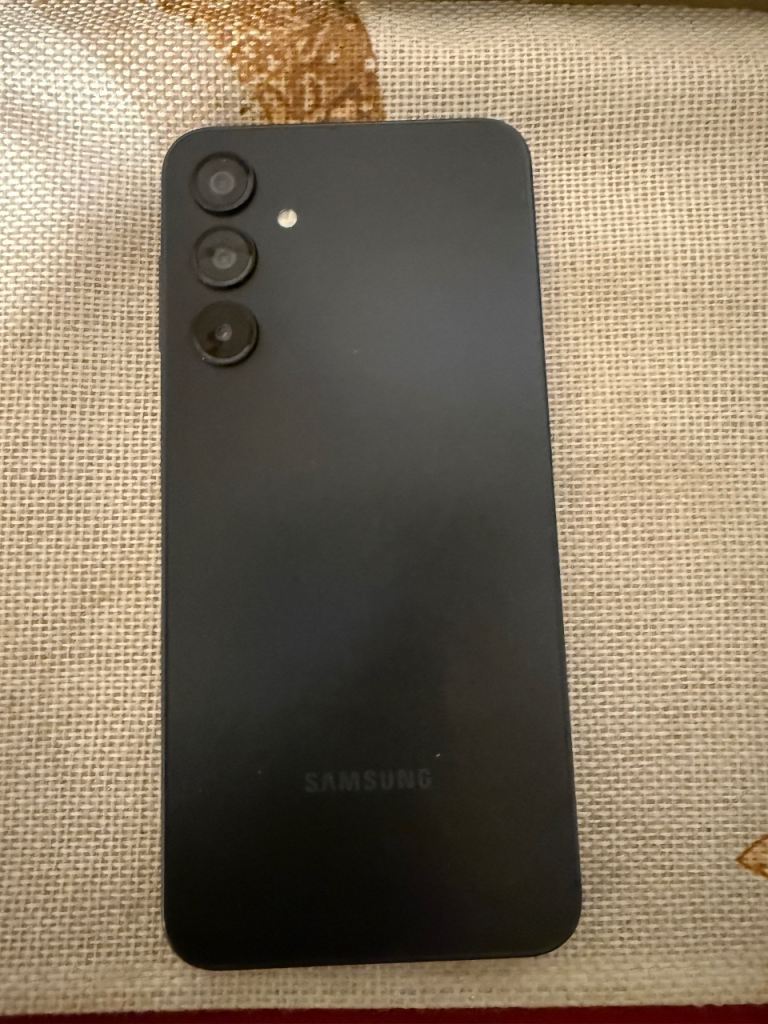 Samsung A16 black 128gb