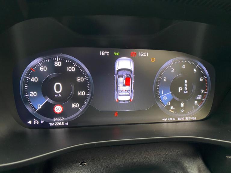 2021 Volvo XC40 2.0 B4 MHEV R-Design Auto Euro 6 (s/s) 5dr ESTATE Petrol/Electric Hybrid Automatic