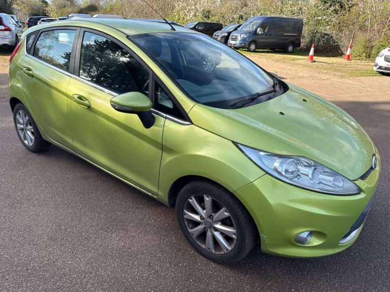 2010 Ford Fiesta 1.25 Zetec 5dr [82] HATCHBACK PETROL Manual