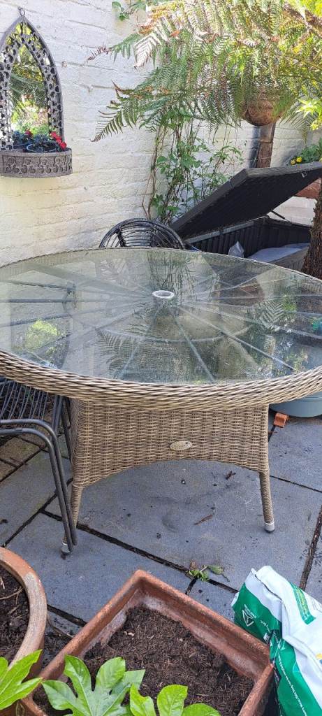 Large Wicker Style Garden Table