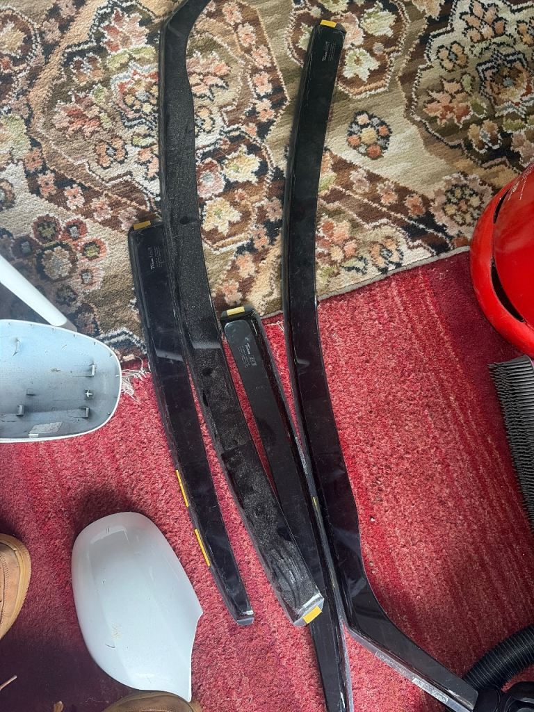 Mercedes a class wind deflectors