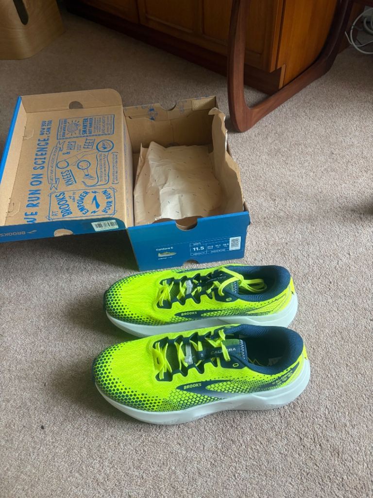 Brooks Caldera men’s trail running shoes size 10.5 UK