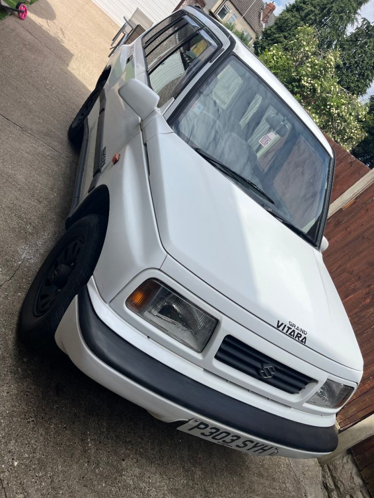 Suzuki Vitara 1997. Rare Automatic. Low Milage