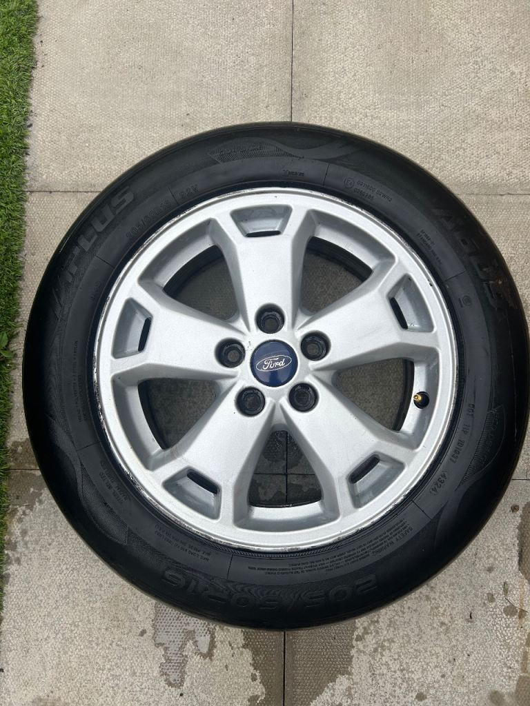 Set of Ford Transit Connect Alloy Wheels