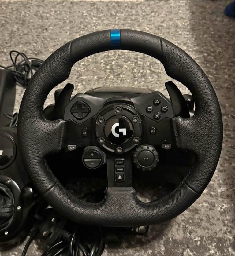 Logitech g923 