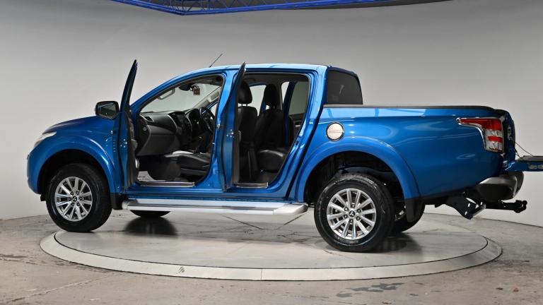 2019 Mitsubishi L200 2.4 DI-D DC Barbarian 4WD Euro 6 4dr PICK UP Diesel Manual